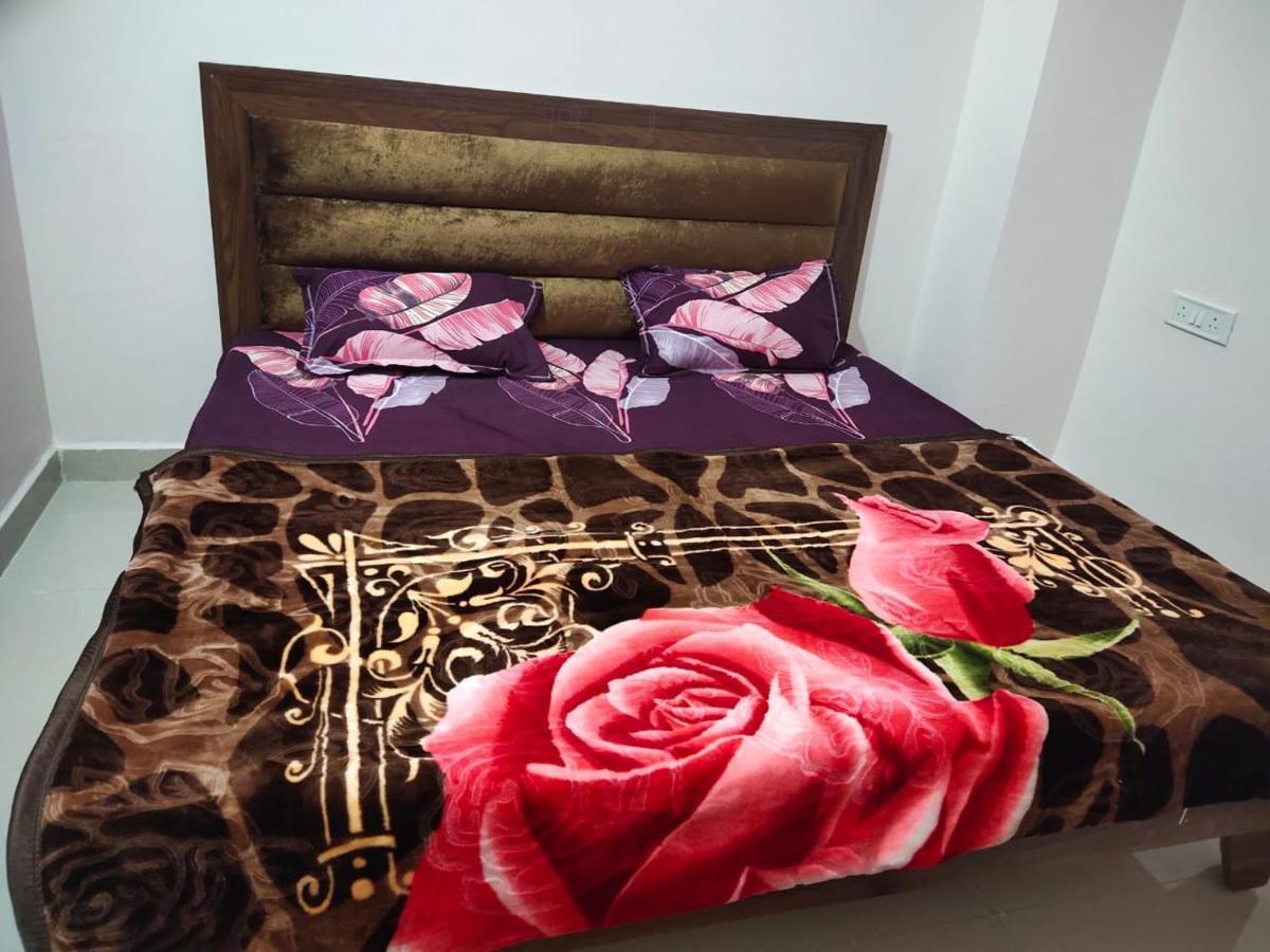 Deviksha Home Stay Ujjain Exterior foto